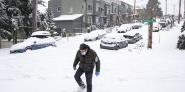 Stuhi dëbore e acar: Amerika në alarm nga moti ekstrem