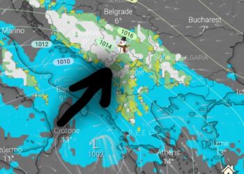 Në fundjavë reshje të përziera atmosferike, vende-vende reshje të dendura bore!