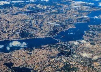 Anijet në det: Stambolli përgatitet për tërmet të magnitudës 7.5