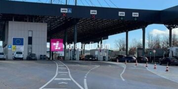 Masat e reja antiCOVID: Shtetasëve të Kosovës u duhet testi PCR gjatë hyrjes në vend, nëse qëndrojnë më gjatë se 24 orë jashtë shtetit