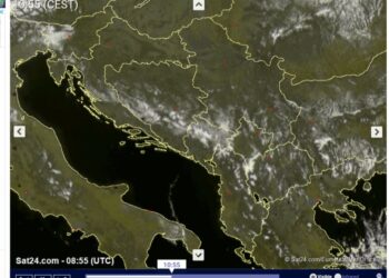 Mot me diell dhe vranësira të pakta