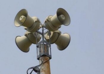 Mbyllni dritaret, sot në ora 12:00 do të bëhet testimi i alarmit publik në Prishtinë