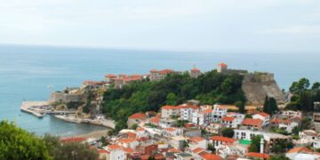 Për dy ditë, afër 7 mijë kosovarë kanë shkuar në Ulqin