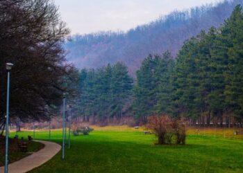 Për 1 Maj, ndalohet qarkullimi i automjeteve në Gërmi