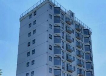 Befasojnë kinezët: Një kompani atje ndërton banesën 10 katëshe për 28 orë