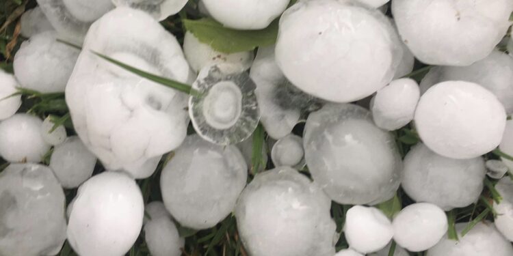 Breshër i madh në Podujevë, banorët thonë se nuk mbahet mend kur ka rënë kaq shumë