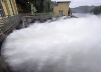 Vazhdon katastrofa në Gjermani: Shpërthen diga e lumit, rritet numri i viktimave!