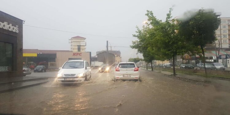 Nga IHMK tregojnë se a rrezikohet Kosova nga përmbytjet