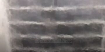 Shiu artificial i Dubait, situata del nga kontrollit – rrezik në disa zona