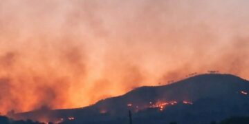 8 vatra zjarri në Shqipëri, rëndohet situata