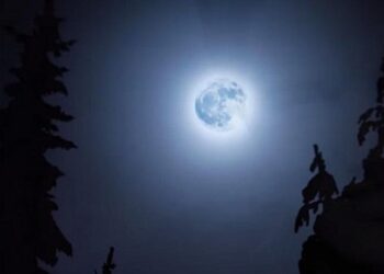 Mbani sytë nga qielli sonte, është nata e “Hënës Blu”