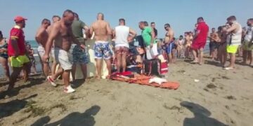 Pushimet përfundojnë në tragjedi: Mbyten dy persona në plazhet e Shqipërisë