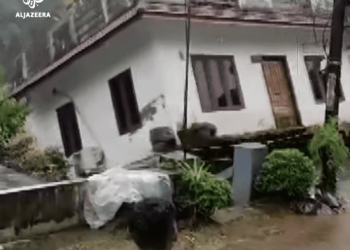 Lumi “përpin” shtëpinë brenda pak sekondave