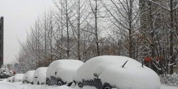 Stuhi të papara bore (për muajin Nëntor) godasin Kinen! (VIDEO)