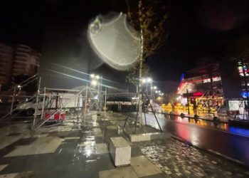 Stuhi dhe reshje shiu, anulohet koncerti i organizuar për Ditën e Pavarësisë!