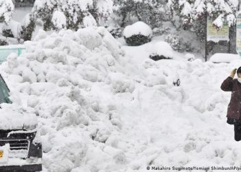 Bora shkakton kaos në këtë shtet të largët!