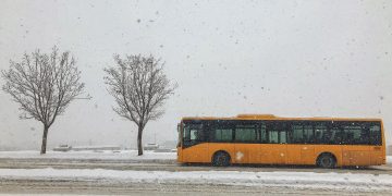 Kosova mbulohet nga bora: Në këto rrugë s’mund të kaloni pa pajisje dimërore