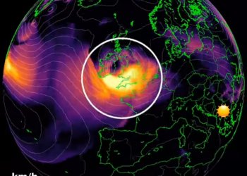 Londra/Evropa nën furinë e stuhisë uraganike Eunice!