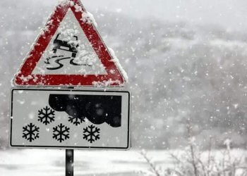 Vijnë reshjet e borës!