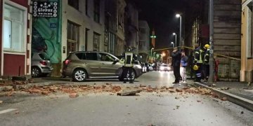 Tërmeti në Bosnjë, qytetarët dalin të frikësuar në rrugë