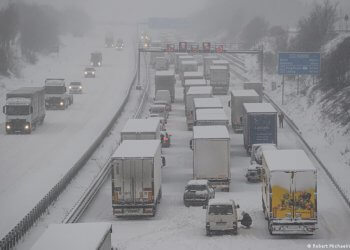 Gjermania përfshihet nga reshjet e borës dhe ngricat