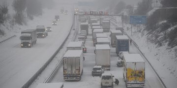 Gjermania përfshihet nga reshjet e borës dhe ngricat