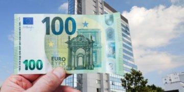 Hapet uebfaqja për të aplikuar për 100 eurot për punëtorët e sektorit privat