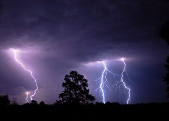 Vdes një person në Prizren pasi u godit nga rrufeja