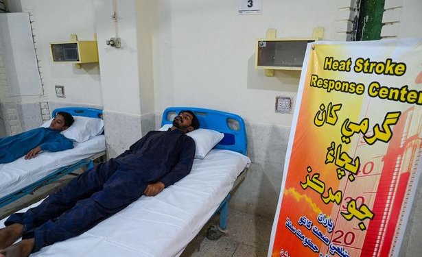 Jeta brenda qytetit më të nxehtë në botë, ku banorët punojnë natën! (FOTO)