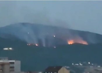 Disa vatra zjarri në rajonin e Mitrovices!