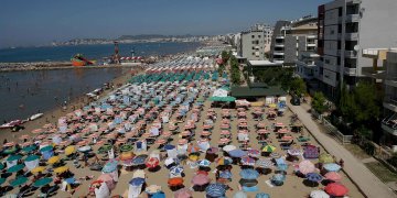 Pronari i kompanisë turistike thotë se çmimet në Shqipëri janë të përballueshme!