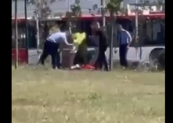 Temperaturat e larta: Alivanoset një person në Prishtinë, policia i ofron ndihmë