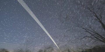 Pse Elon Musk lanson mijëra satelitë?