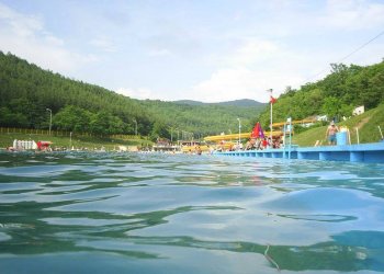 Zhduket një tetëvjeçar në pishinën e Gërmisë