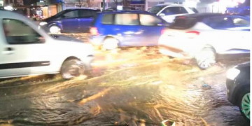 Peja vërshohet nga shiu në orët e natës