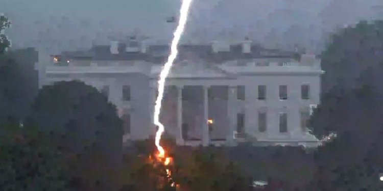 Rrufeja lë të vdekur tre persona dhe një të lënduar pranë Shtëpisë së Bardhë