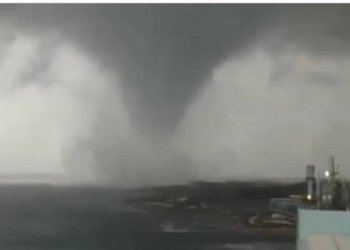 Rikthehen stuhitë në Ballkan, breshër e tornado në Itali!