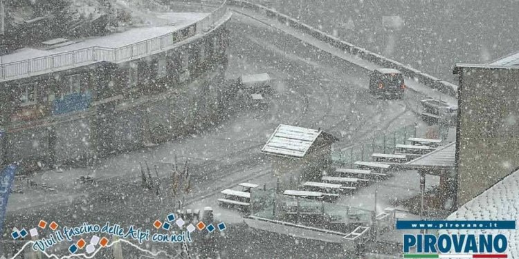 Reshje bore në viset Alpine në Itali!