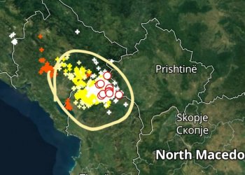 Veriu i Shqipërisë dhe pjesë të Kosovës ndriçohen nga vetëtimat intensive!