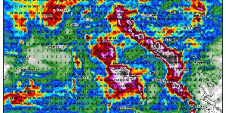 Sasi të mëdha reshjesh në Ballkan!