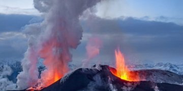 Ku ndodhen shumica e vullkaneve në Tokë?