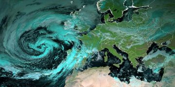 Cikloni masiv në Atlantik nxit anticiklonin afrikan!