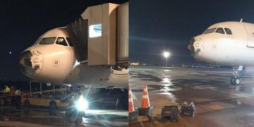 Pamjet më dramatike që mund të shihen në qiell kur aeroplani ndeshet me një super-stuhi me rrufe!