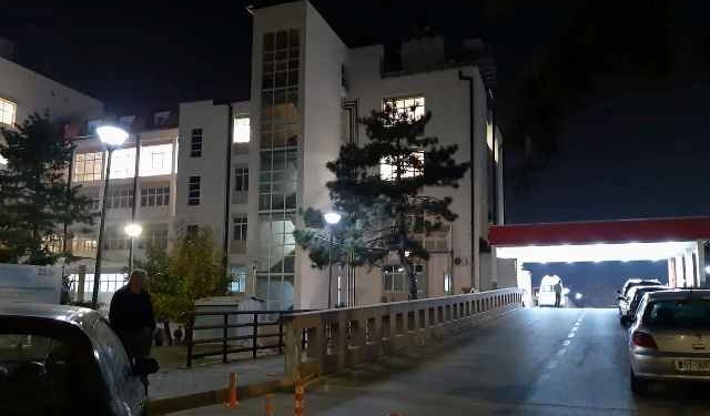 Reshjet e shiut, uji depërton në Klinikën e Syve dhe atë të Otorinolaringologjisë!