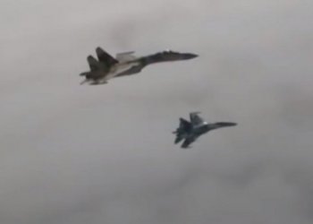 Përplasen në ajër dy avionë të Luftës së Dytë Botërore, publikohen pamjet