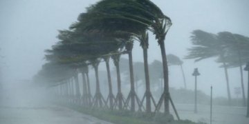 Shqipëria do të “goditet” sërish nga stuhia, ja ditët kur priten rrebeshe të dendura