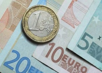 Gjakovari paguan dy pije energjike me 100 euro false, merr rreth 97 euro kusur origjinal!