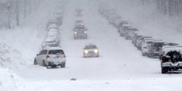 Stuhi e rrallë dimërore në SHBA, Nju-Jorku e disa shtete shpallin gjendjen e jashtëzakonshme