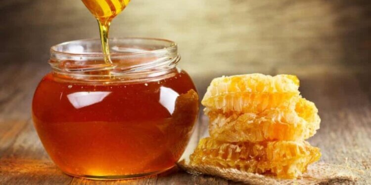 Jo vetëm për kollë dhe dhimbje fyti, mjalti zvogëlon rrezikun e shumë sëmundjeve