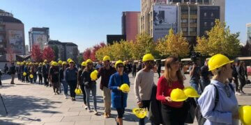Të mbetur pa punëtorë, bizneset në Kosovë angazhojnë nga Bangladeshi, Nepali e Turqia
